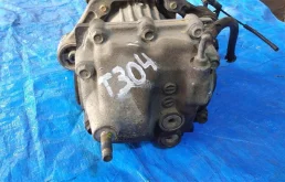 Редуктор заднего моста для Nissan X-Trail 2003 года на фотографиях