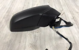 Зеркало боковое правое для Audi Q7 2020 года на фотографиях