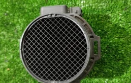 Датчик массового расхода воздуха для BMW X5 на фотографиях