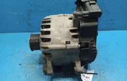 Генератор для Nissan X-Trail 2021 года на фотографиях