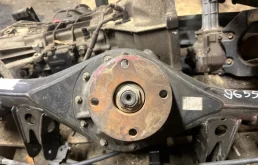 Редуктор заднего моста для Toyota Land Cruiser Prado 2002 года на фотографиях