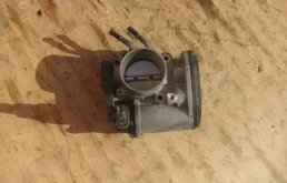 Блок дроссельной заслонки для Kia Carnival на фотографиях