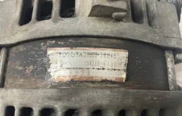 Генератор для Lexus LS на фотографиях