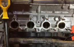 Двигатель без навесного для Kia Rio 2010 года на фотографиях