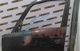 Двери для Suzuki SX4 на фотографиях