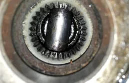 Редуктор переднего моста для Toyota Land Cruiser Prado 2004 года на фотографиях