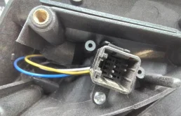 Зеркало заднего вида (в салоне) для Hyundai Solaris на фотографиях