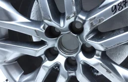 Диск колесный литой для Toyota RAV4 на фотографиях