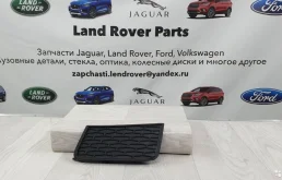 Решетка ПТФ левая (LR026543) для Land Rover Range Rover Evoque L538 2011-2015
