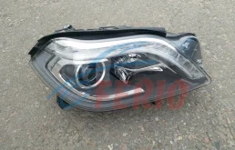 Фара правая для Mercedes-Benz GL class на фотографиях