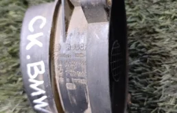 Датчик массового расхода воздуха для BMW X5 на фотографиях