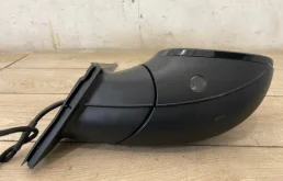 Зеркало боковое правое для Audi Q7 2015 года на фотографиях