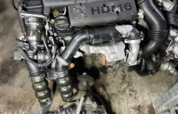 Двигатель для Citroen Berlingo 2014 года на фотографиях