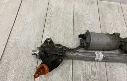 Рулевая рейка для BMW X3 2020 года на фотографиях