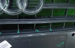 Решетка радиатора для Audi Q3 2017 года на фотографиях