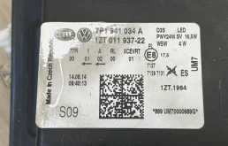 Фары для Volkswagen Touareg 2015 года на фотографиях