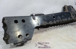 Подрамник двигателя для Toyota Corolla на фотографиях