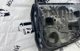 Дверь передняя правая для Toyota Corolla 2018 года на фотографиях