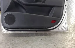 Дверь передняя правая для Kia Ceed 2008 года на фотографиях