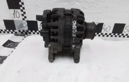 Генератор для Renault Duster на фотографиях