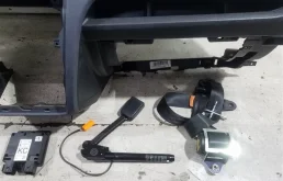 Торпедо (в сборе) для Ford Fusion на фотографиях