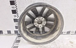 Диск колесный литой для Skoda Rapid на фотографиях