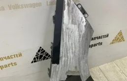 Крыло правое для Skoda Rapid 2022 года на фотографиях