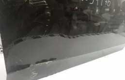 Дверь передняя правая для Audi A4 2015 года на фотографиях