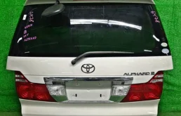 Дверь багажника для Toyota Alphard на фотографиях