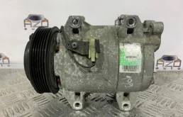 Компрессор кондиционера для Volvo XC90 2005 года на фотографиях