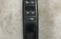 Блок управления стеклоподъемниками для Renault Fluence 2012 года на фотографиях