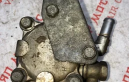 Насос ГУР для Nissan X-Trail на фотографиях