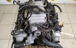 Двигатель для Lexus LS 2005 года на фотографиях