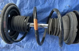 Амортизатор передний левый для Toyota Corolla на фотографиях