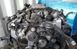 Двигатель для Mercedes-Benz CLK class 2010 года на фотографиях