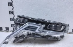 Фары для Kia Carnival на фотографиях