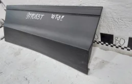 Молдинг двери задний правый для Volkswagen Tiguan 2022 года на фотографиях