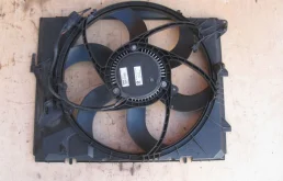 Вентилятор радиатора охлаждения ДВС для BMW 3er на фотографиях
