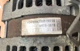 Генератор для Toyota RAV4 2011 года на фотографиях