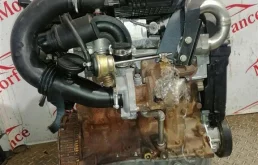 Двигатель без навесного для Renault Laguna на фотографиях