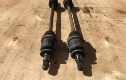 Привод задний левый для Subaru Legacy 2005 года на фотографиях