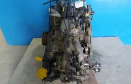 Двигатель без навесного для Subaru Legacy B4 на фотографиях