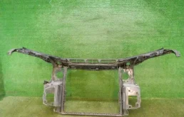 Панель радиатора (телевизор) для Mercedes-Benz M class на фотографиях