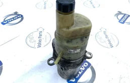 Насос ГУР для Volvo C30 2011 года на фотографиях