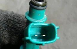 Форсунка топливная для Suzuki Grand Vitara на фотографиях