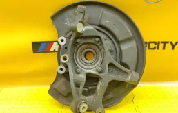 Кулак поворотный правый для Mercedes-Benz E class на фотографиях