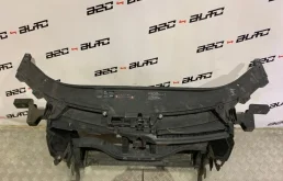 Панель радиатора (телевизор) для Volkswagen Passat на фотографиях