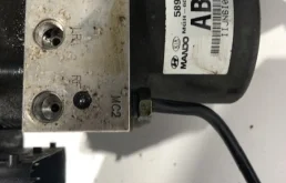 Блок ABS 58920-4L100 для Kia Rio 3