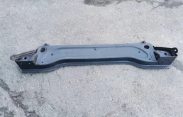 Нижняя планка телевизора для Mercedes-Benz GL class 2008 года на фотографиях