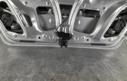 Крышка багажника для Honda Civic 2005 года на фотографиях